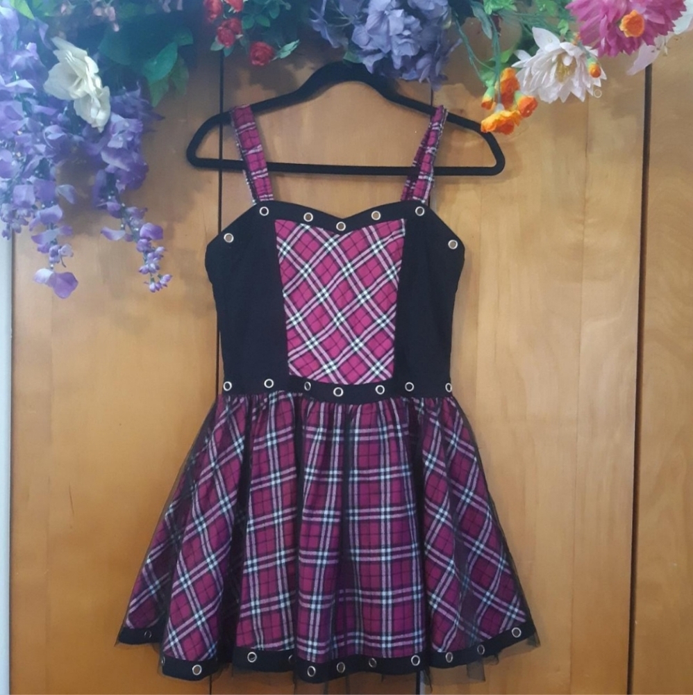 Pink and black tartan plaid puffy mini dress with petticoat